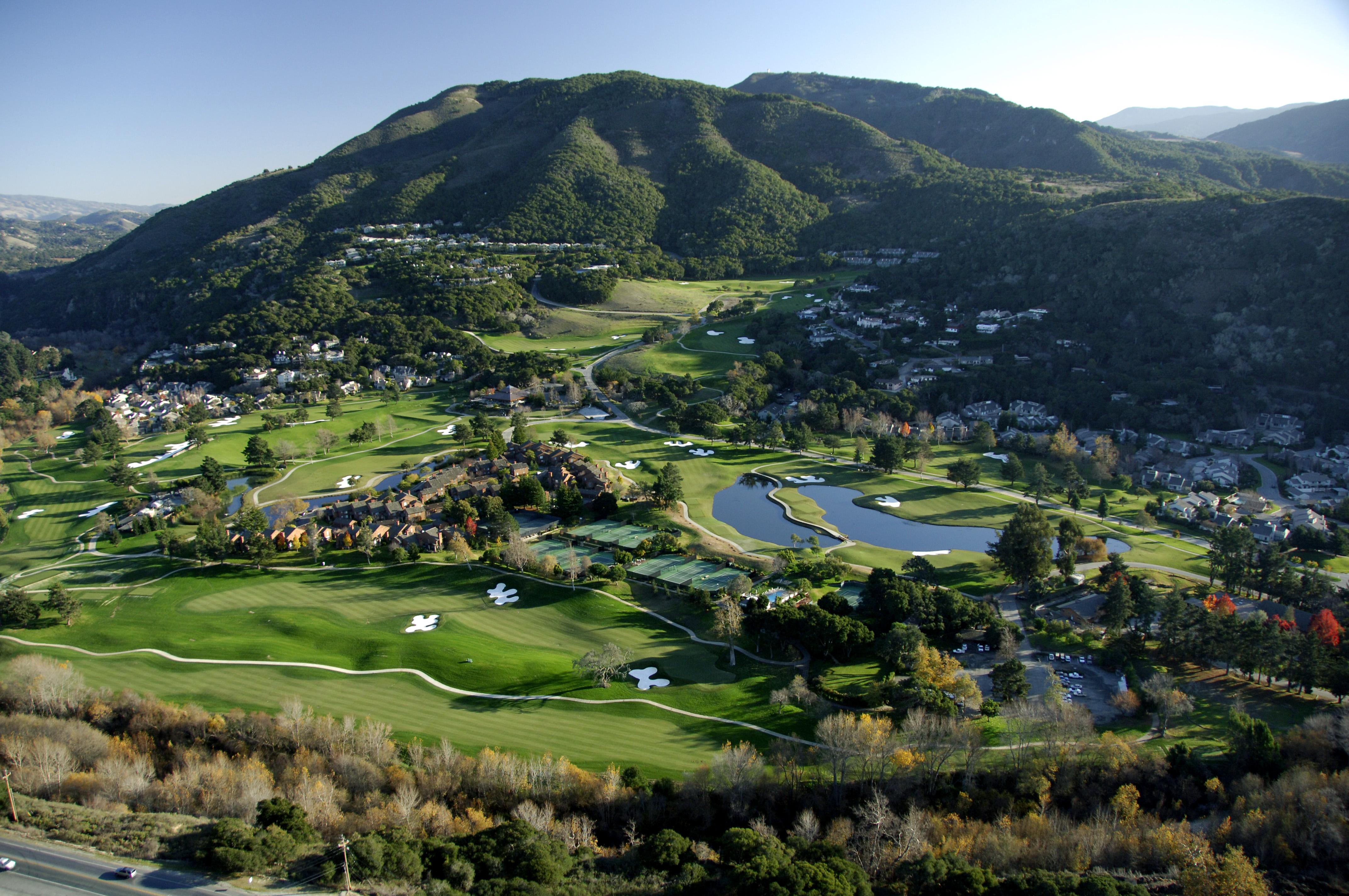Ritz-Carlton Half Moon Bay: A Coastal Sanctuary for the Discerning Driver