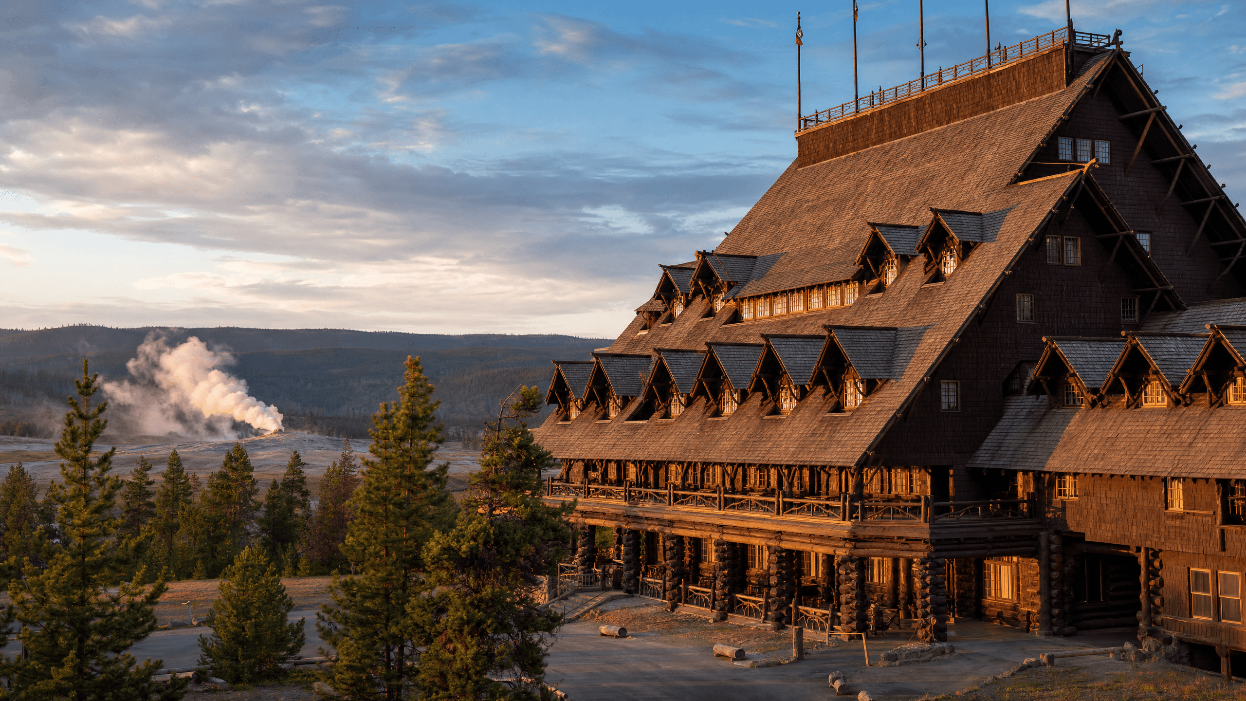 Old Faithful Inn: A Historic Stop on the Beartooth & Yellowstone Journey