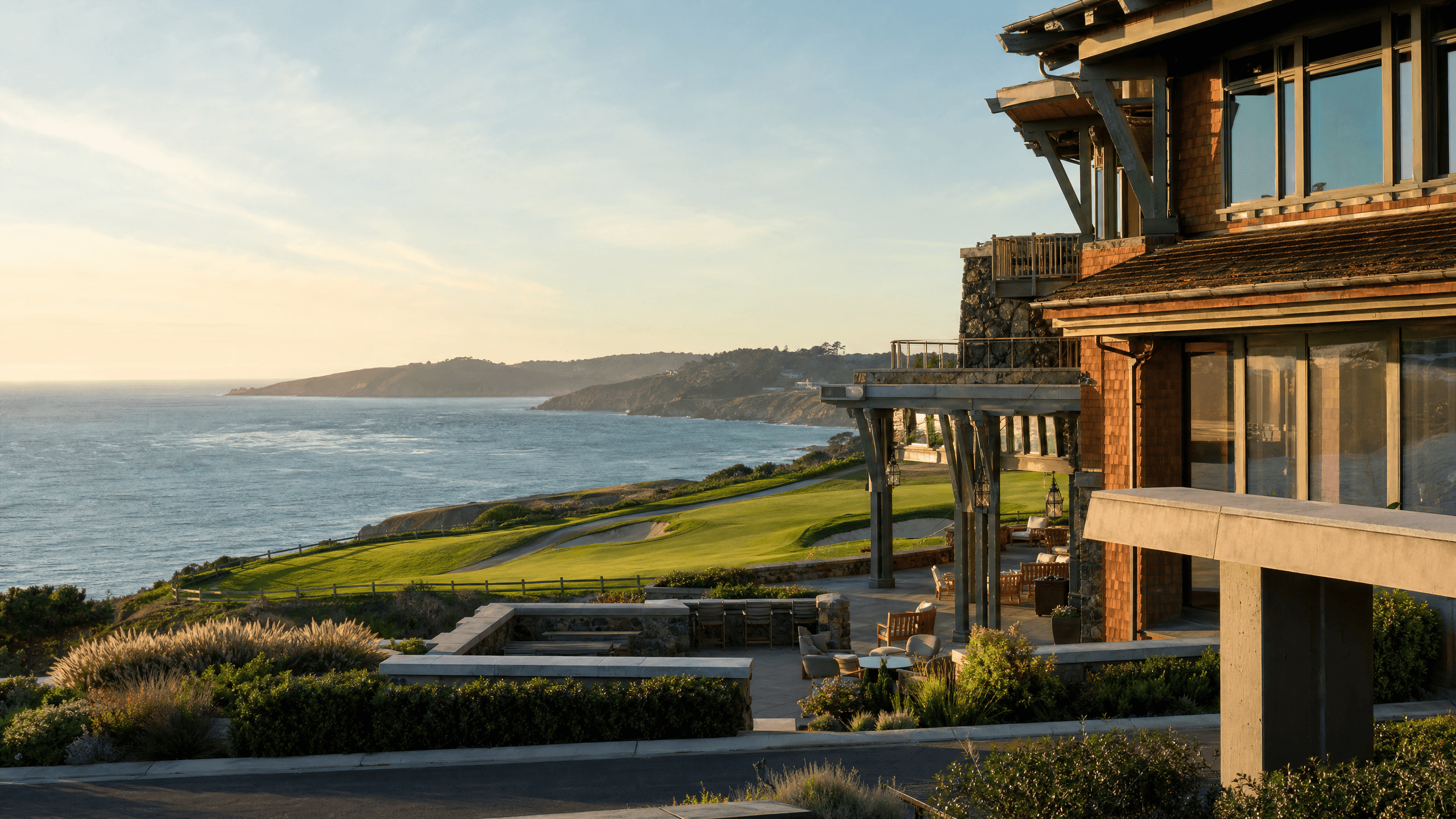The Lodge at Pebble Beach: A Golfer's Paradise on the Pacific