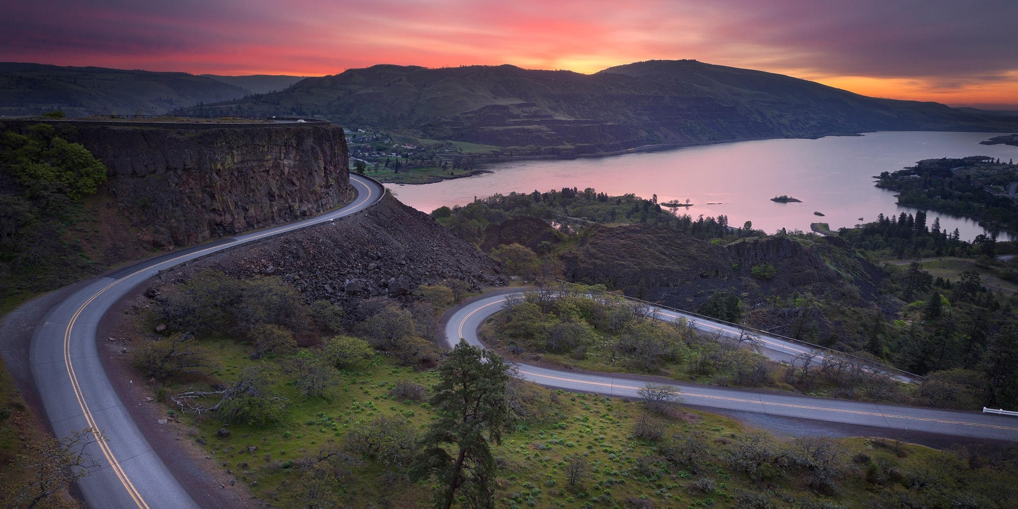 Columbia Gorge & Cascade Volcanoes