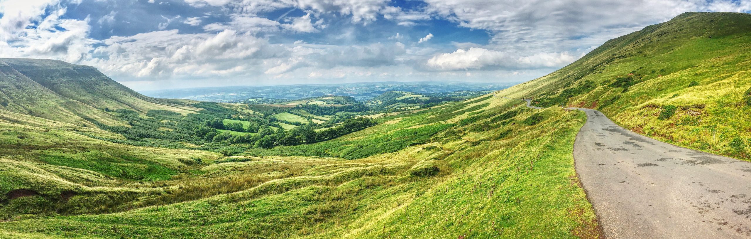 Where to Eat and Stay: Black Mountain Pass & Brecon Beacons